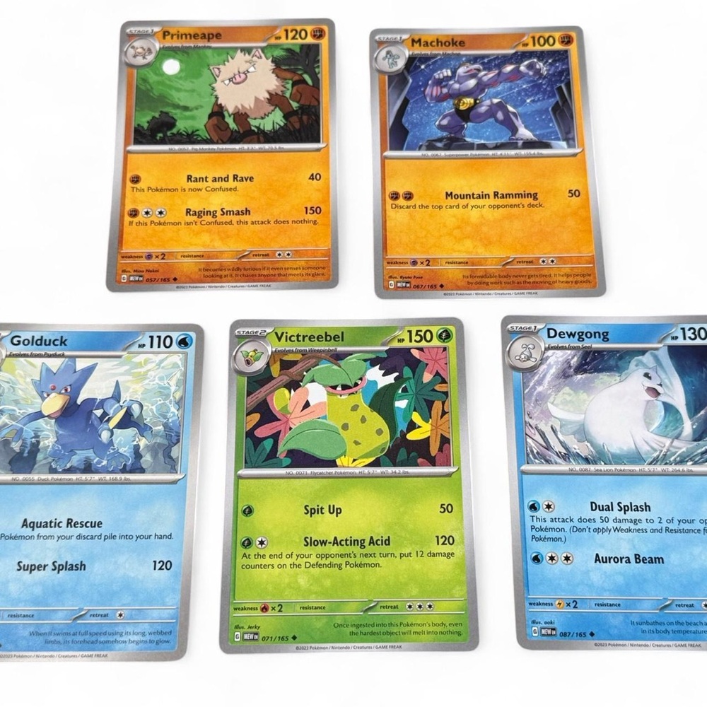 Pokémon Trading Card Lot - 5 cards